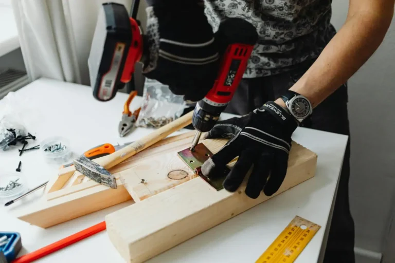 Perceuse pour béton : quel outil selon le type de mur et comment percer proprement