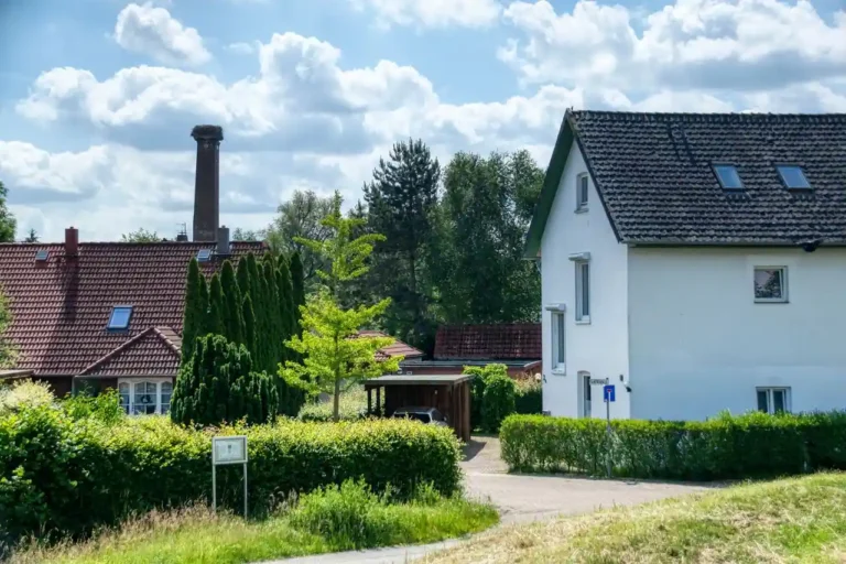 Construction en limite de propriété : ce qui est autorisé