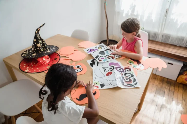 Idée bricolage Halloween : faciles, avec les enfants, pour toute la maison
