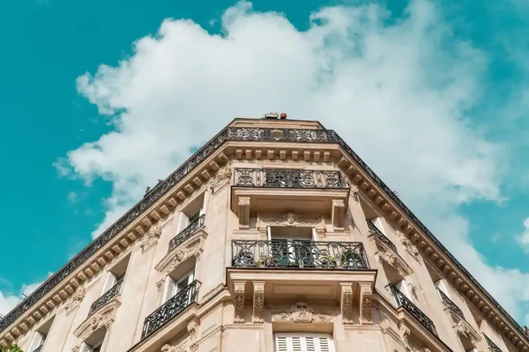 Rénover un appartement dans le 16e : le guide complet